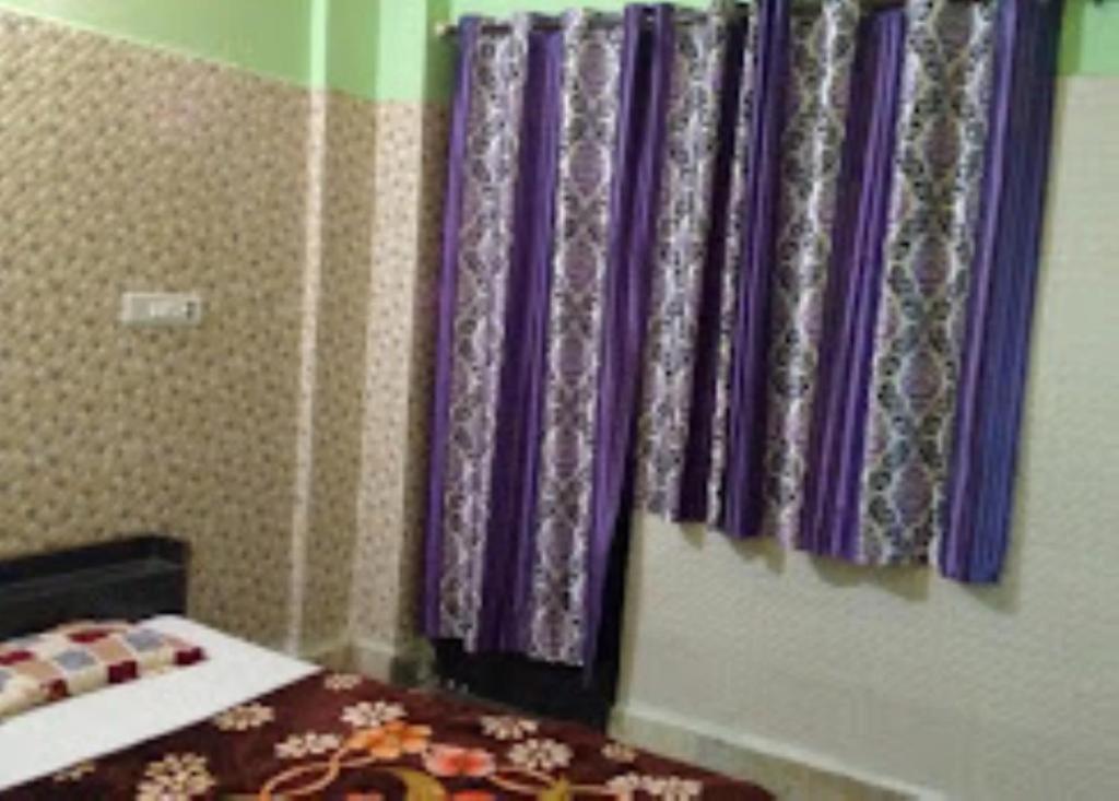 Maatu Shri Comfort Stay-Guest House Mathura Exterior foto